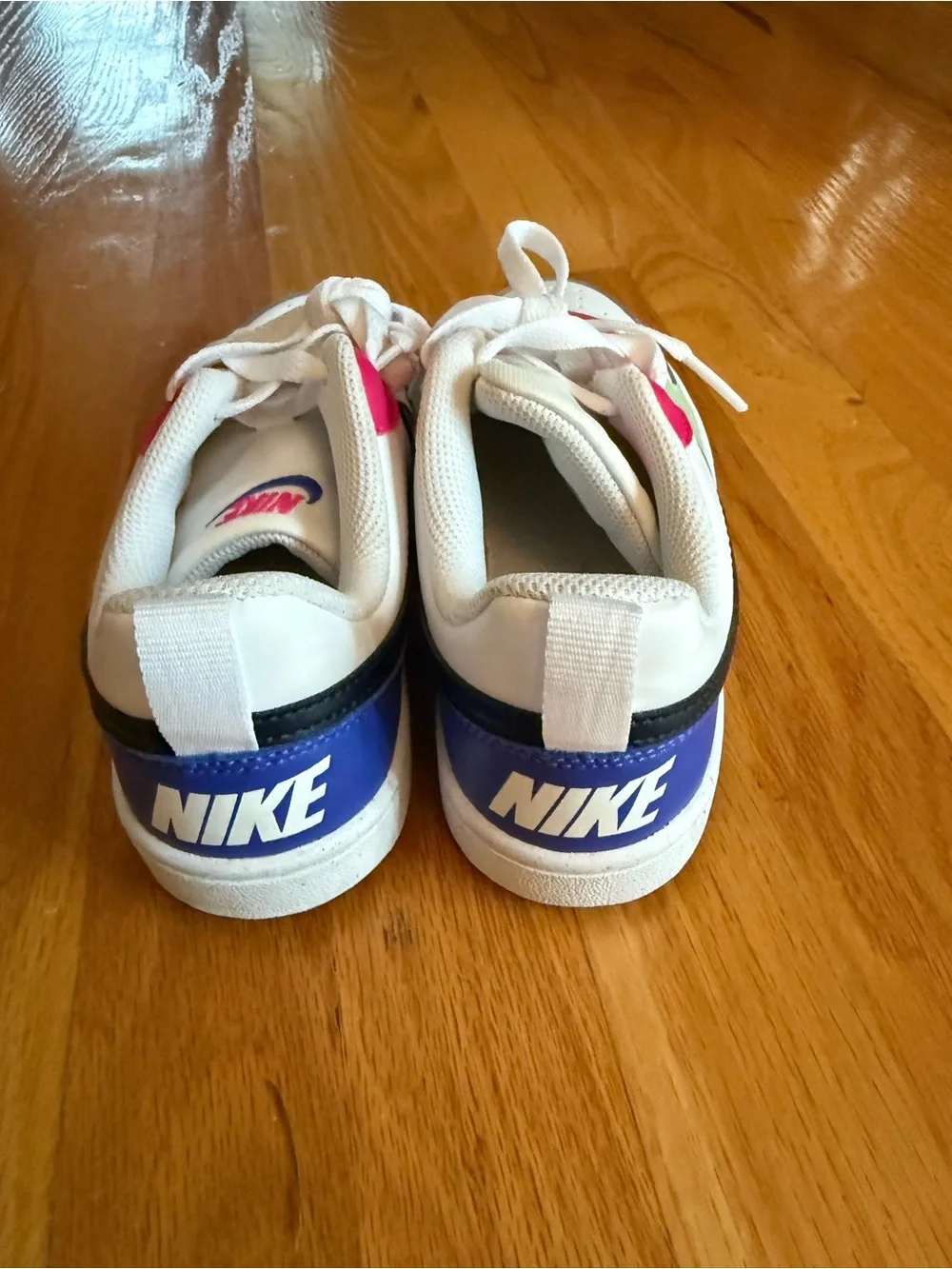 Nike sporty low